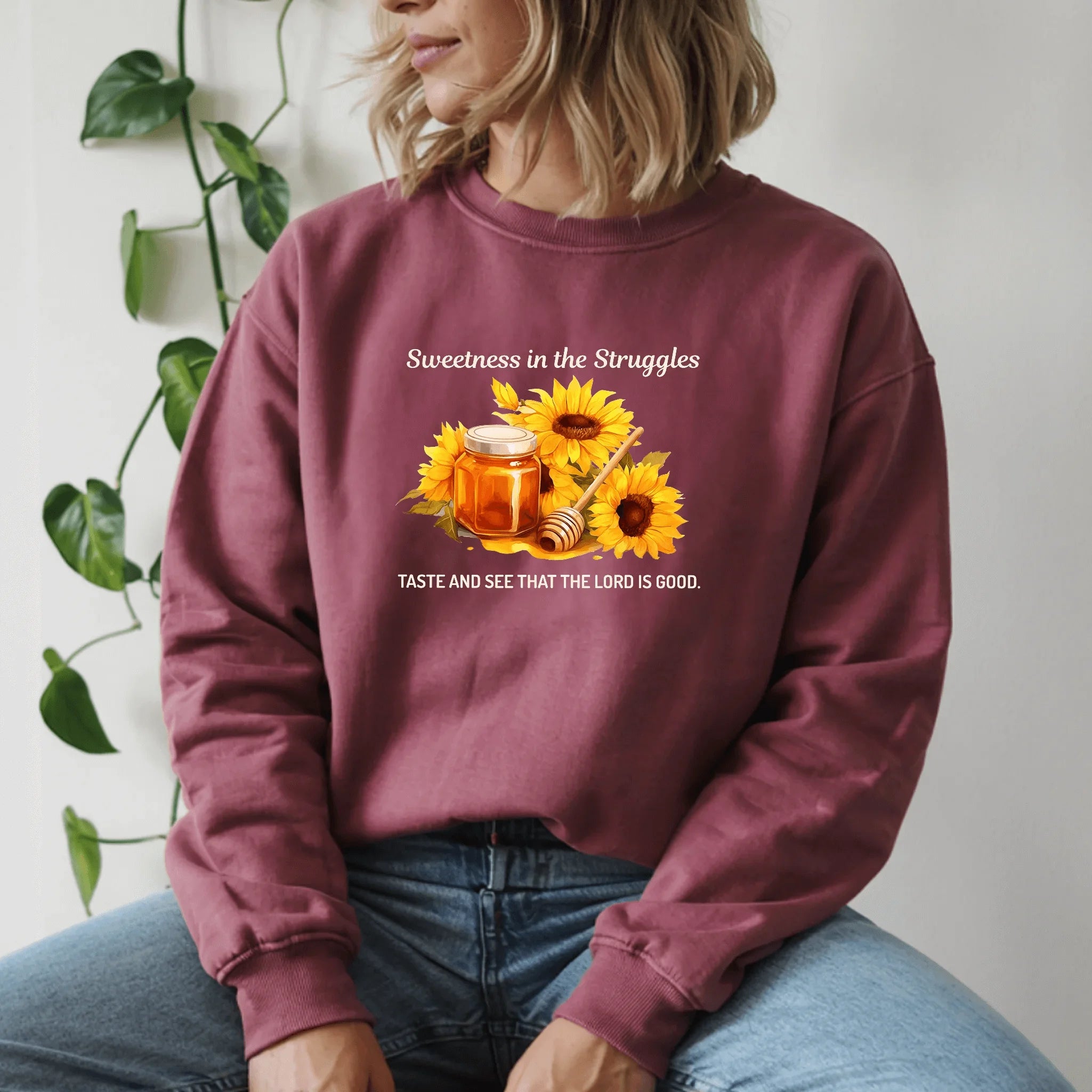 Christian Sweatshirt – “Sweetness in the Struggle” | Faith-Based Crewneck for Women